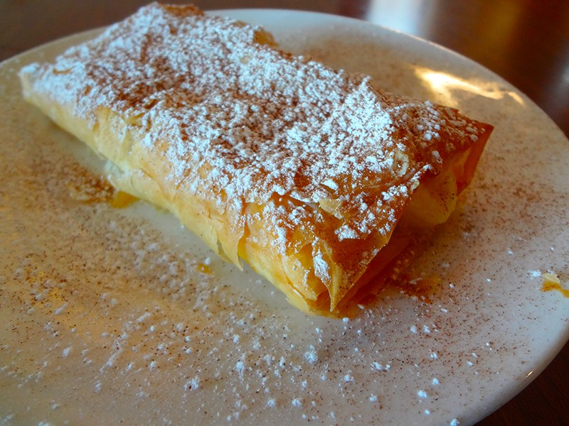 Bougatsa